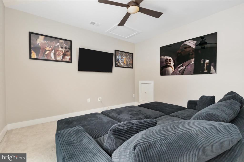 44735 MEDWAY TERRACE
