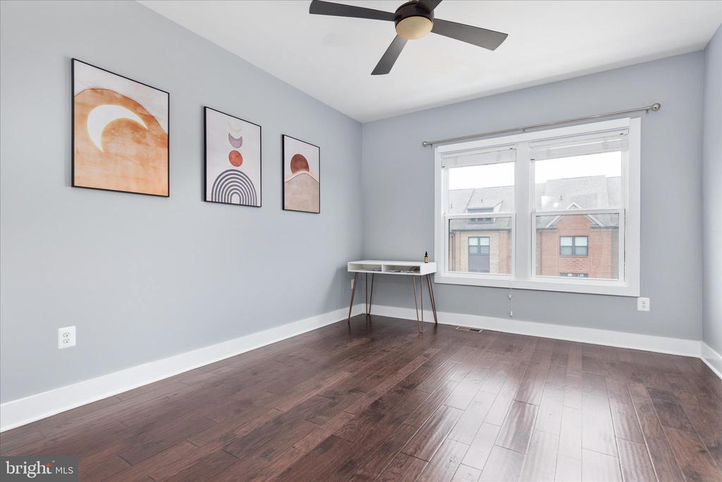 44735 MEDWAY TERRACE