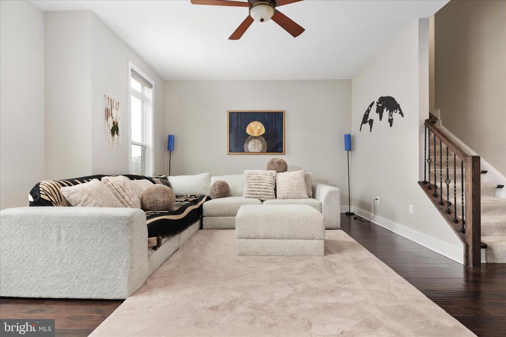 44735 MEDWAY TERRACE