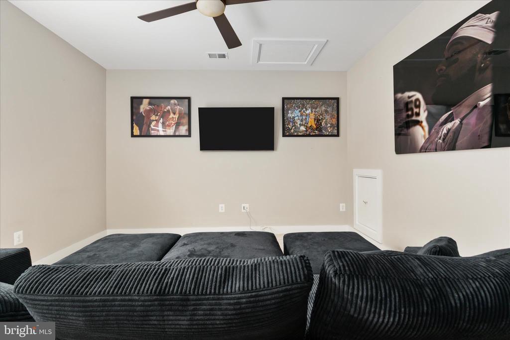 44735 MEDWAY TERRACE