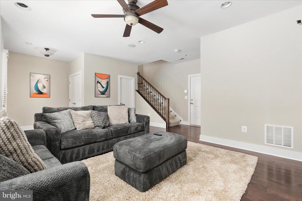 44735 MEDWAY TERRACE