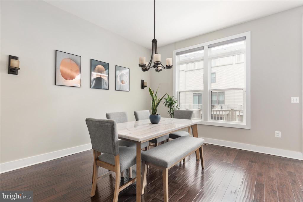 44735 MEDWAY TERRACE