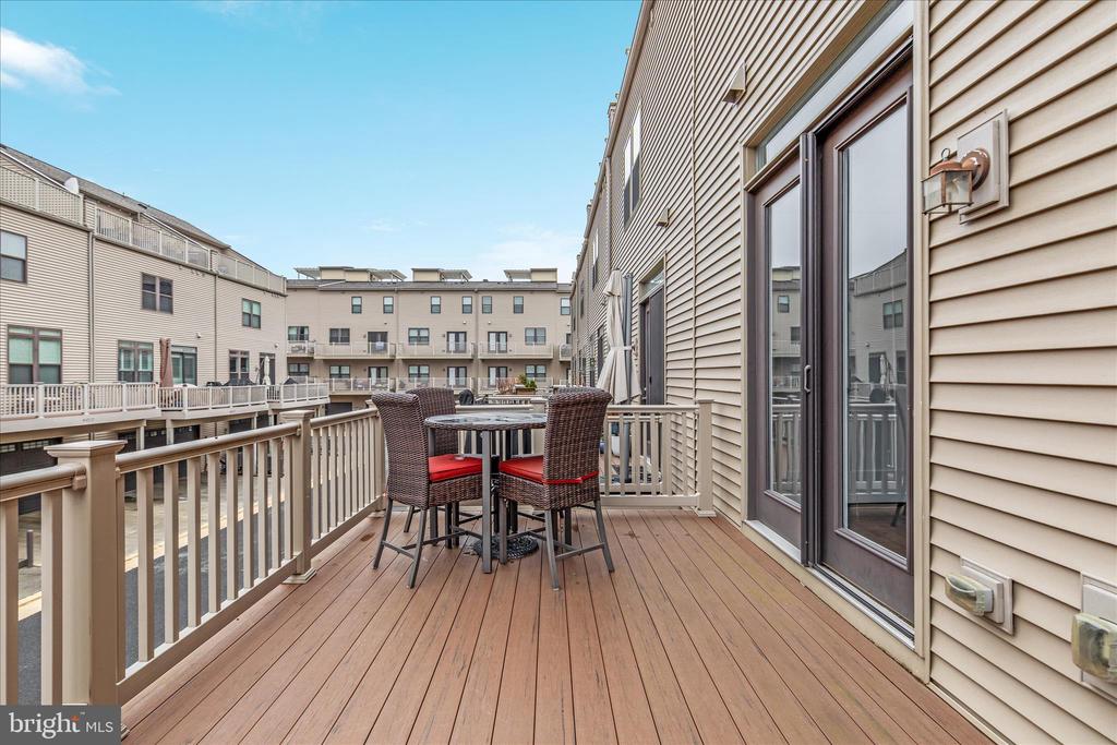 44735 MEDWAY TERRACE