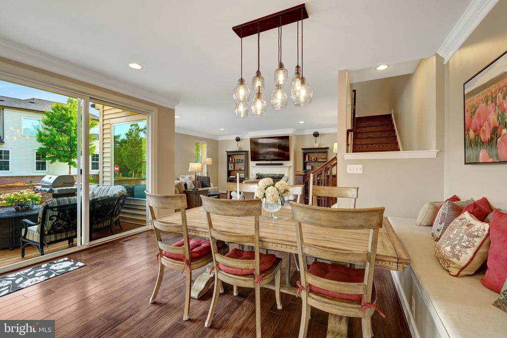 20405 SAVIN HILL DRIVE