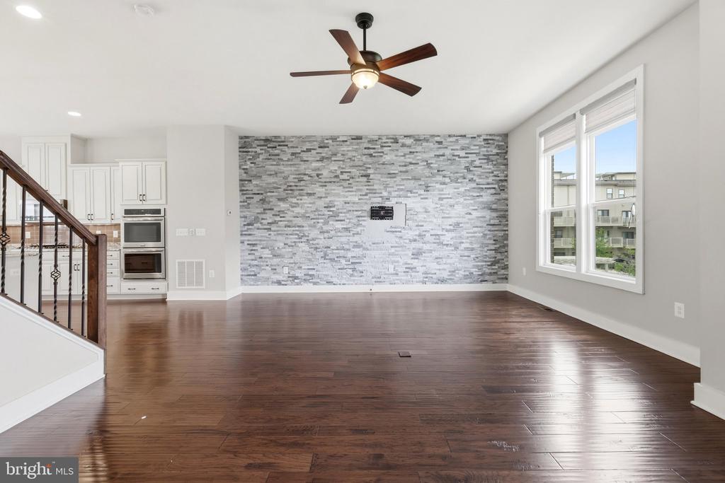 44735 MEDWAY TERRACE