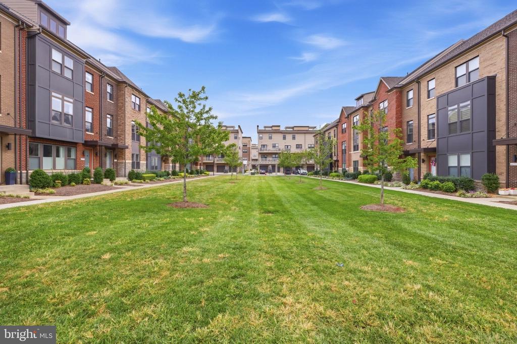 44735 MEDWAY TERRACE