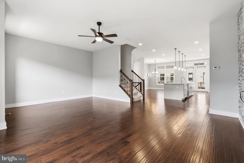 44735 MEDWAY TERRACE
