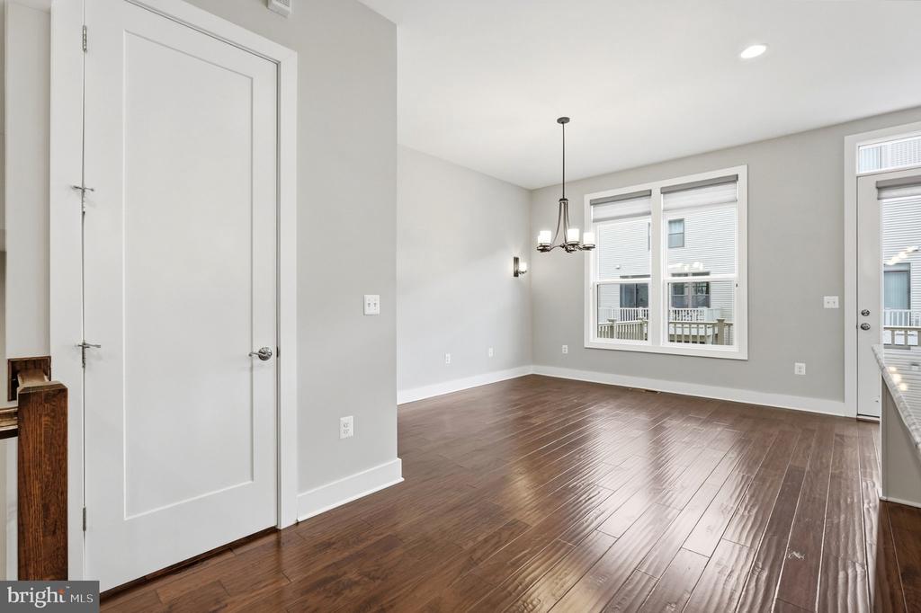 44735 MEDWAY TERRACE