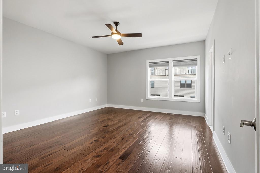 44735 MEDWAY TERRACE