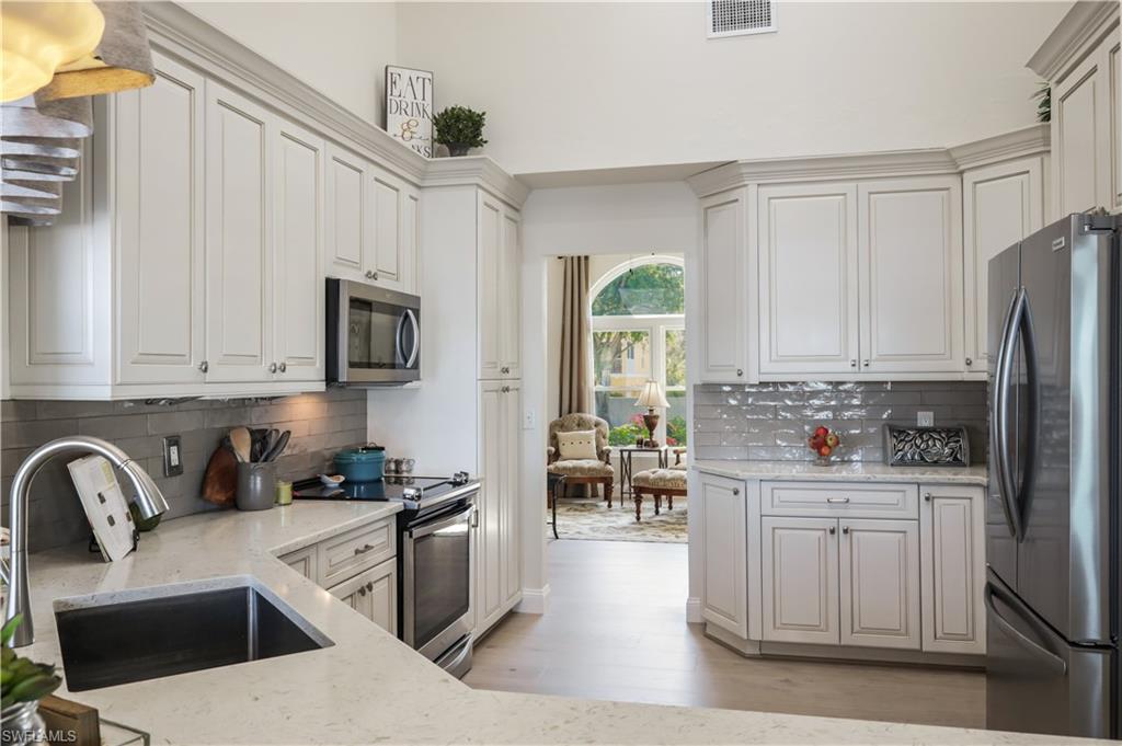 5220 Harborage DR