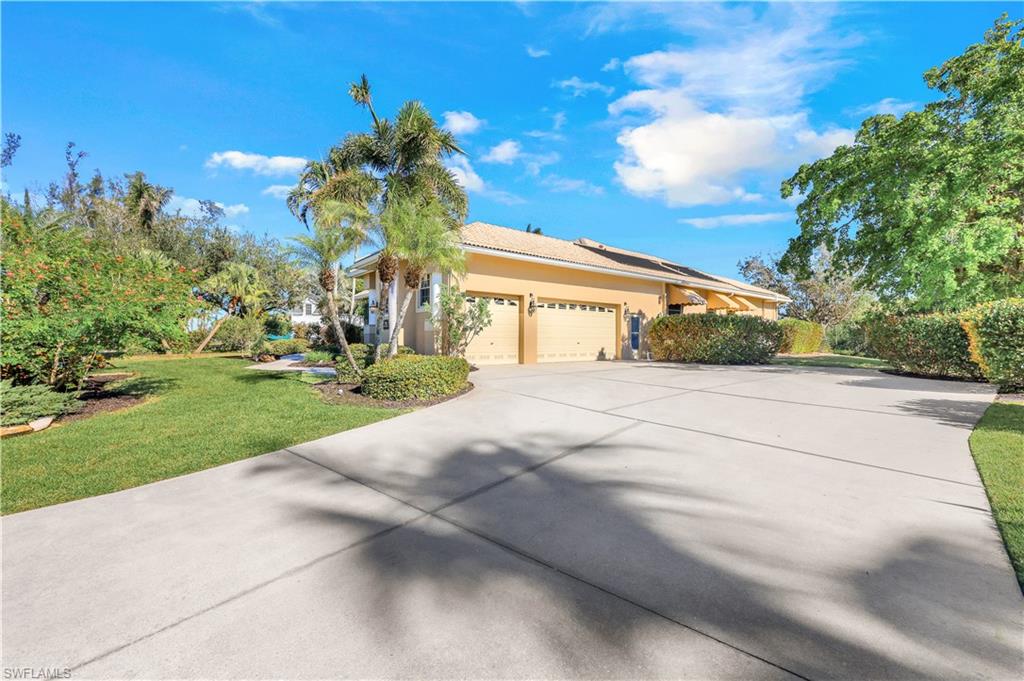 7281 Hendry Creek DR