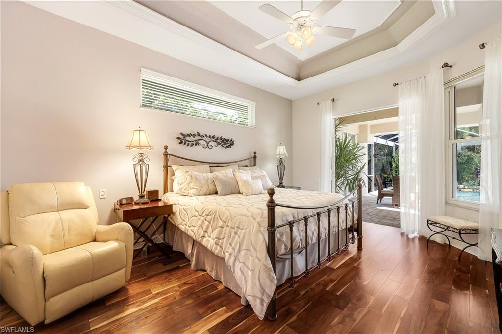 7281 Hendry Creek DR