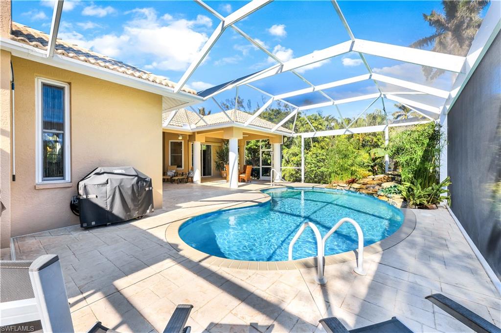 7281 Hendry Creek DR