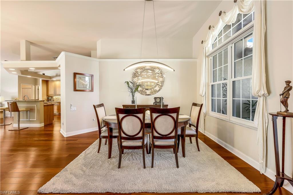 7281 Hendry Creek DR