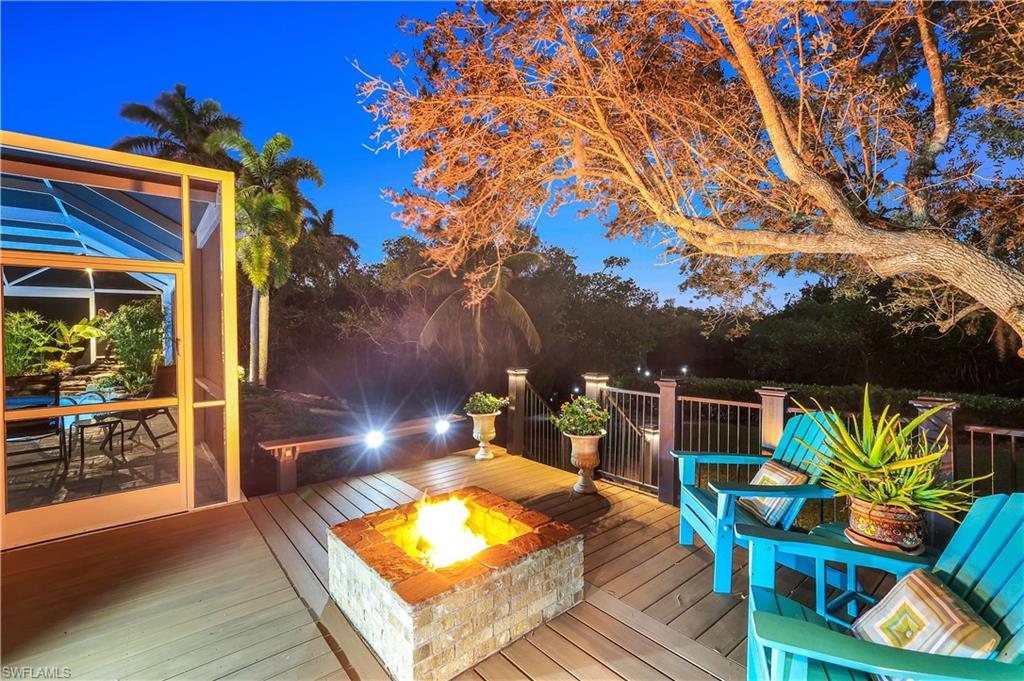 7281 Hendry Creek DR