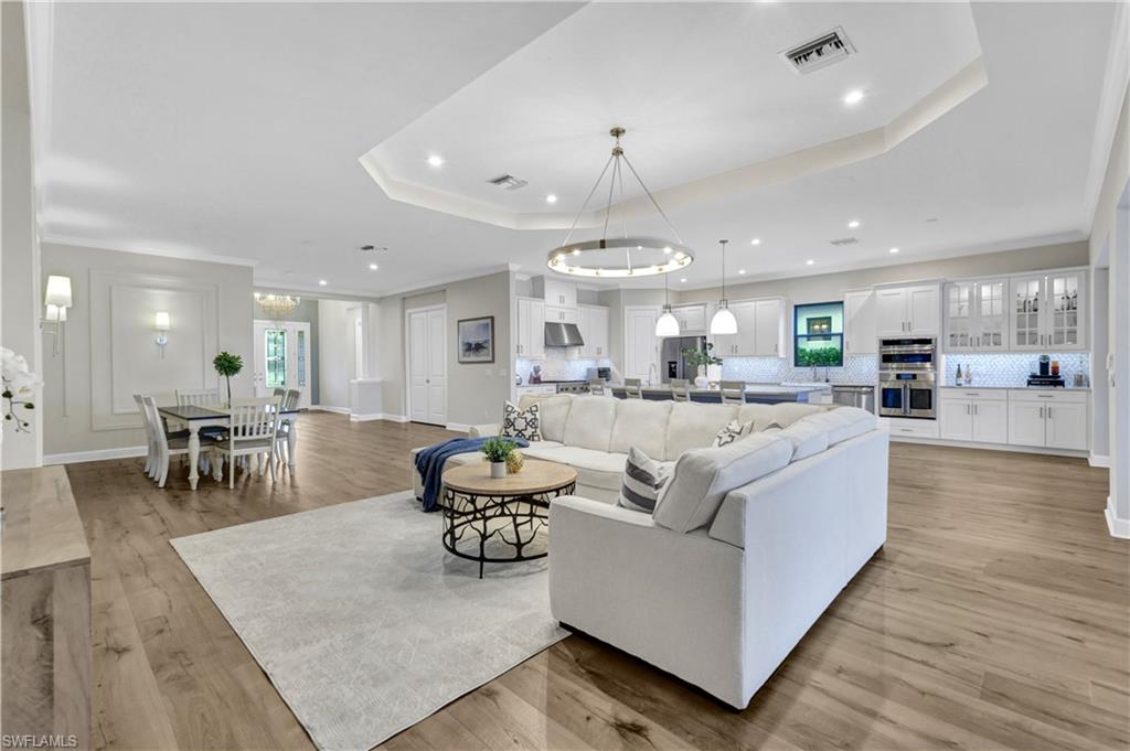11311 Canal Grande DR