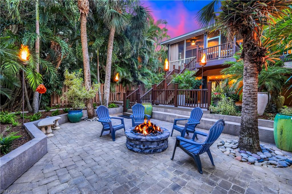 7130 Hendry Creek DR