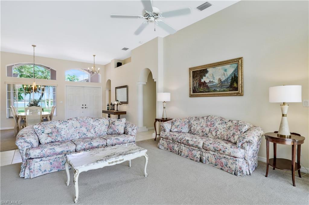 5561 Harborage DR