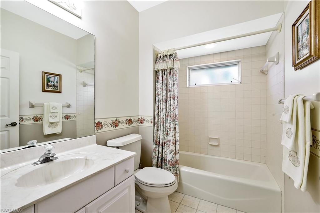 5561 Harborage DR