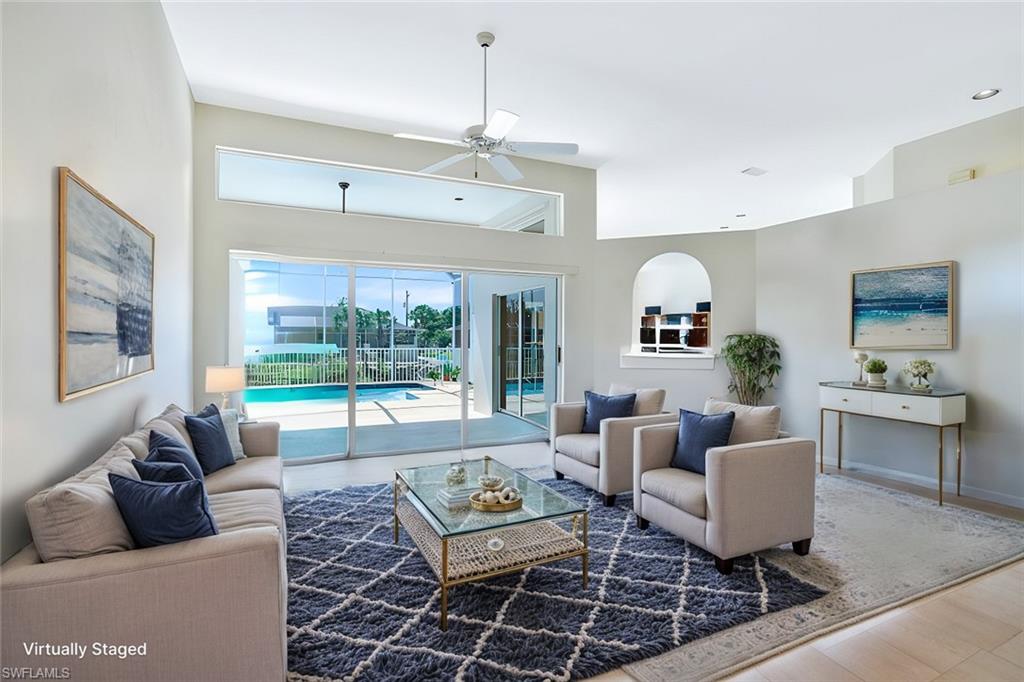 5561 Harborage DR