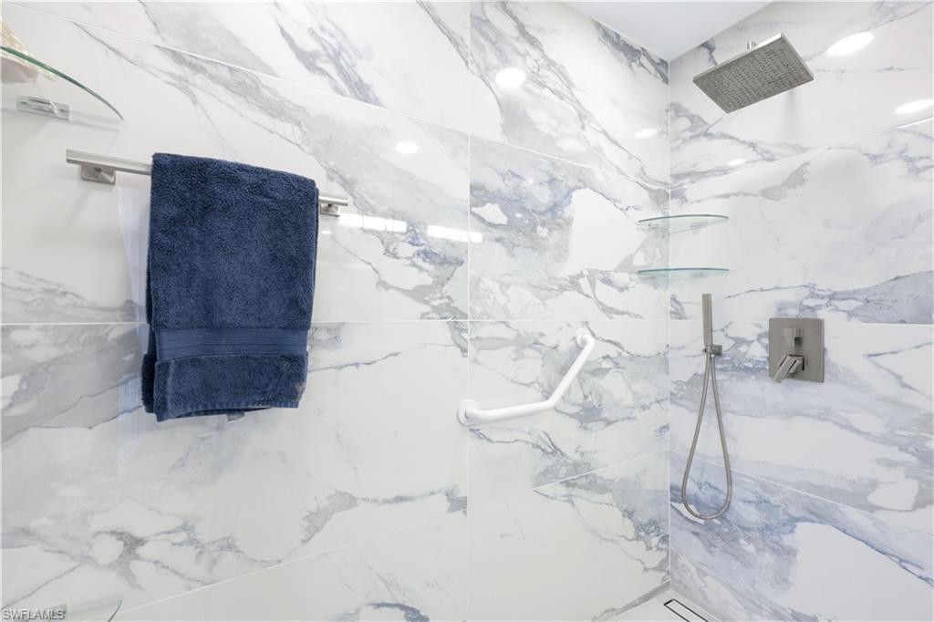 5411 Harborage DR, FORT MYERS