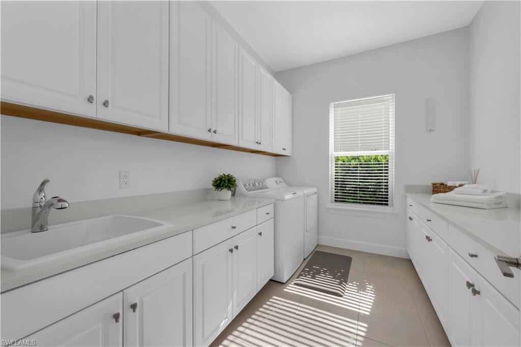 11501 Venetian Lagoon DR