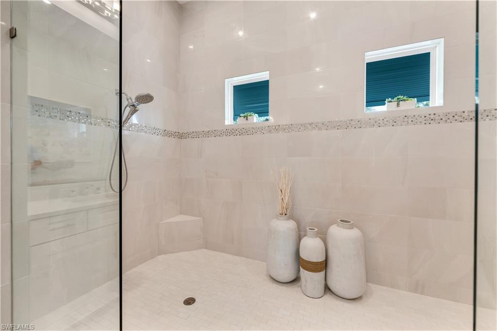 11501 Venetian Lagoon DR