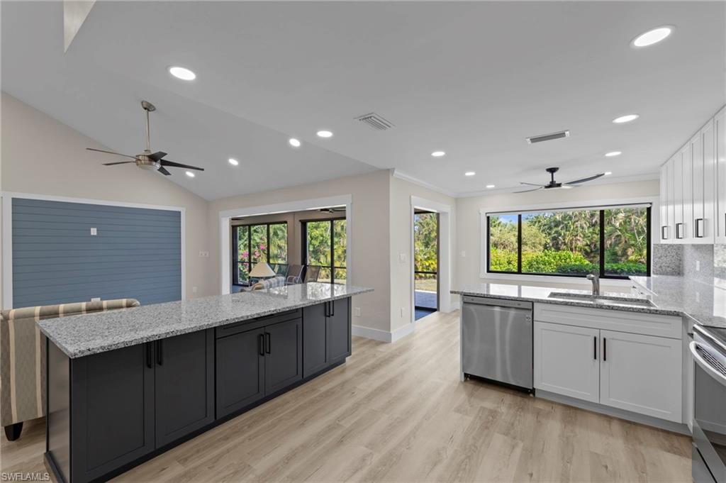 6114 Forest Villas CIR