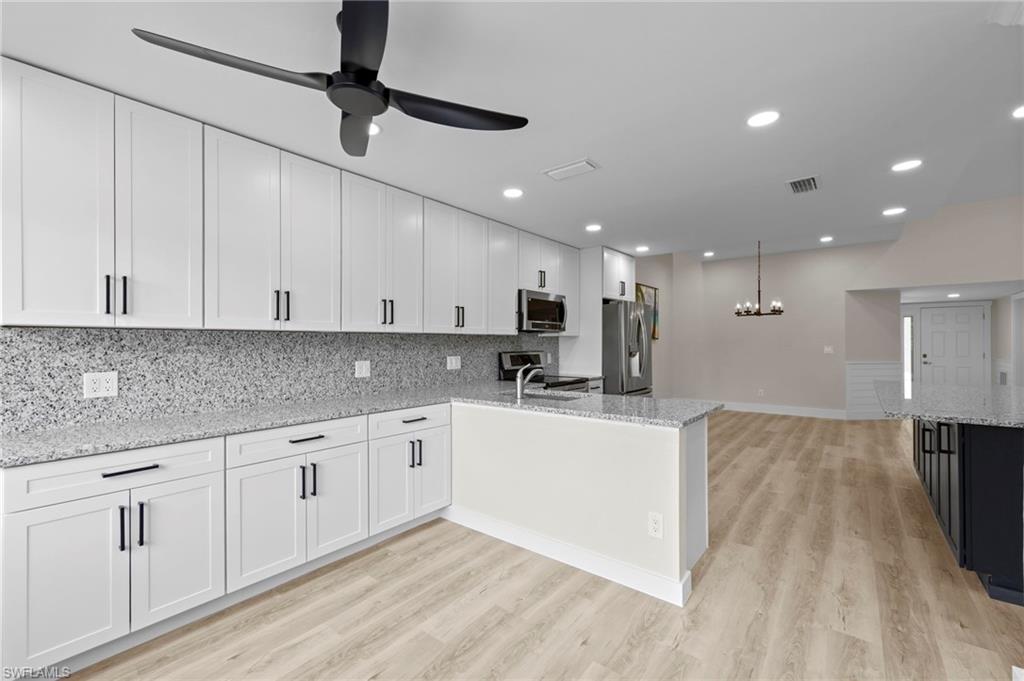 6114 Forest Villas CIR