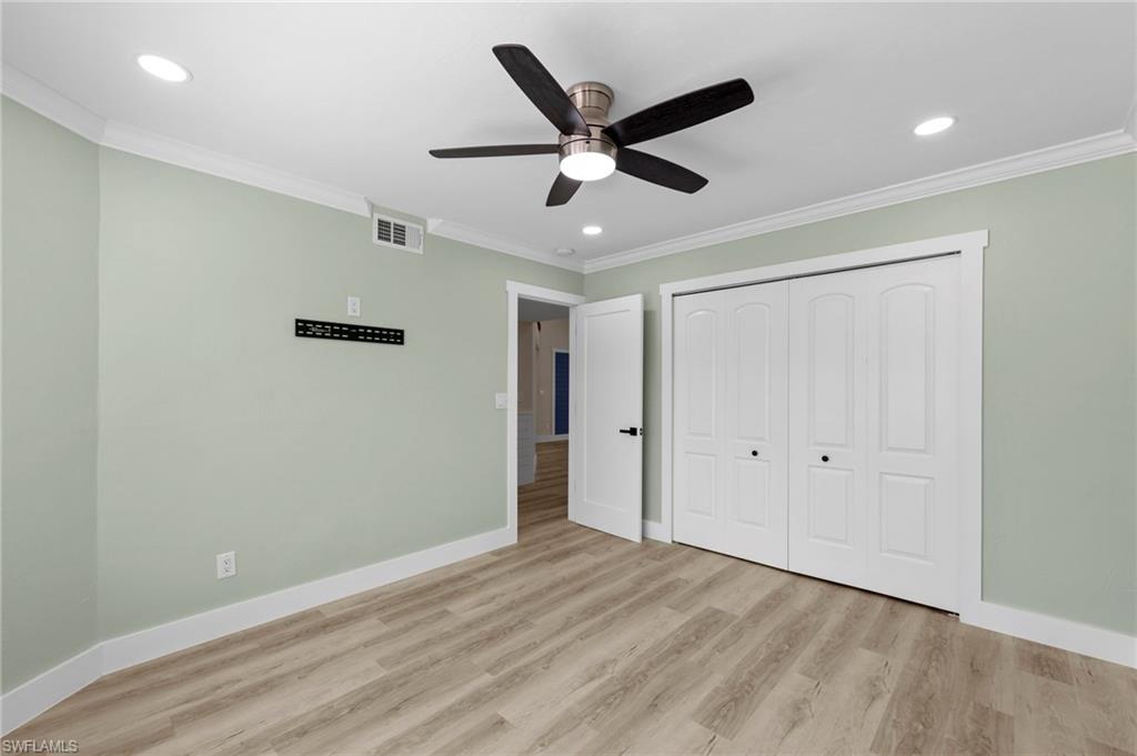 6114 Forest Villas CIR