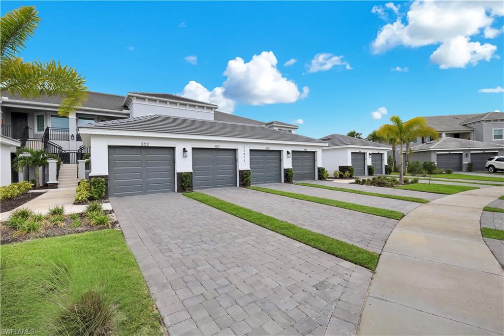 11811 Venetian Lagoon DR 204