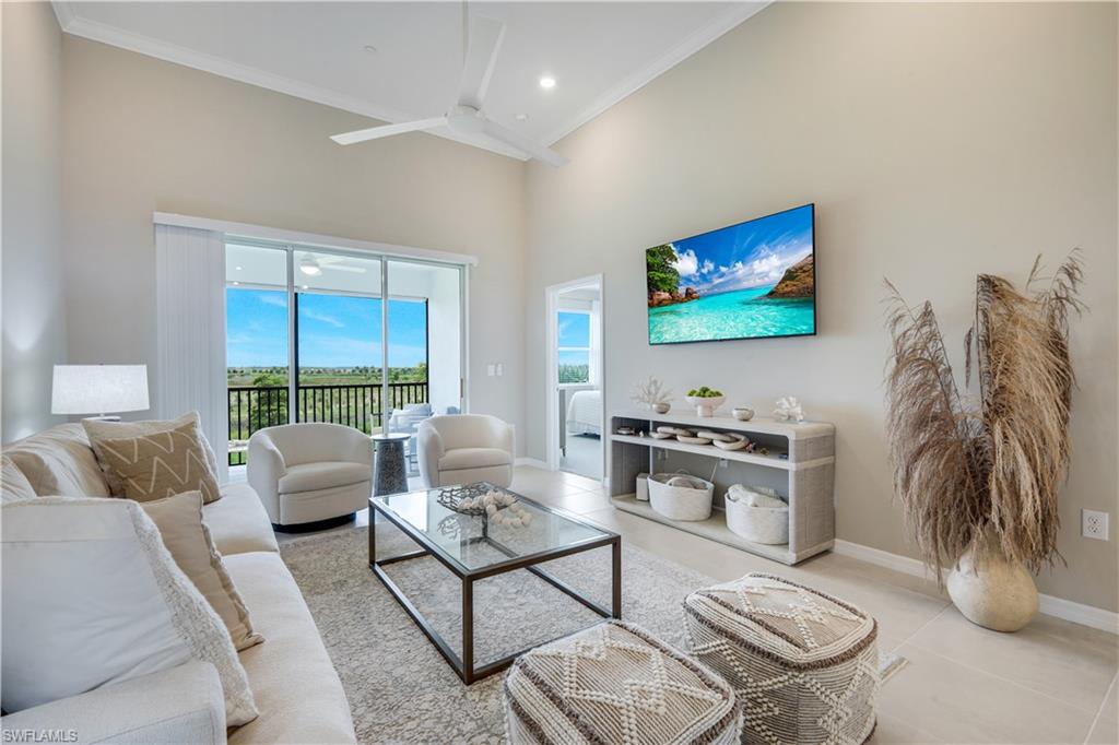 11811 Venetian Lagoon DR 204