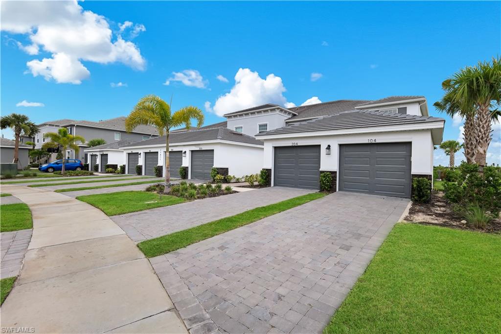 11811 Venetian Lagoon DR 204