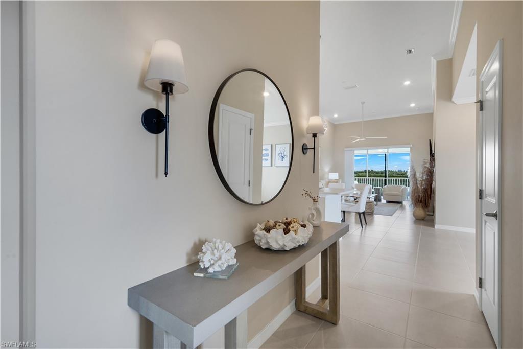 11811 Venetian Lagoon DR 204