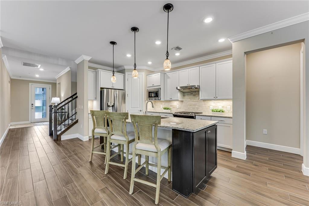 19252 Aqua Shore DR