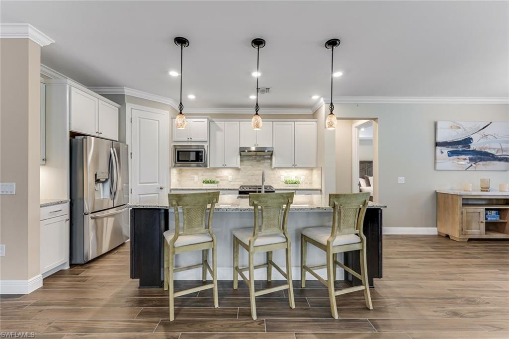 19252 Aqua Shore DR