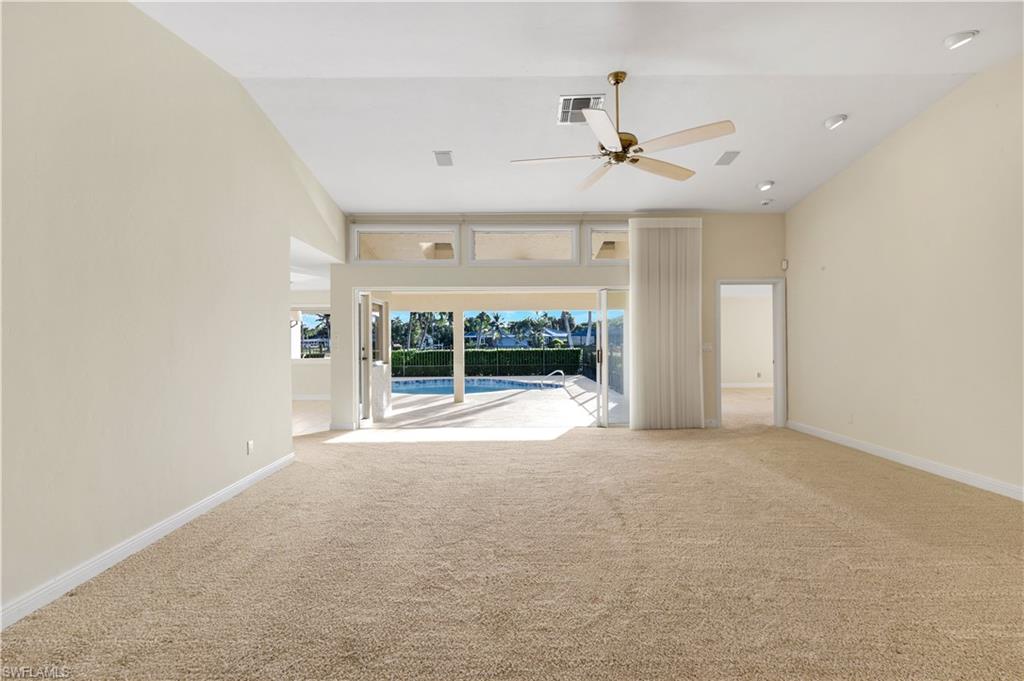 954 Bal Isle DR