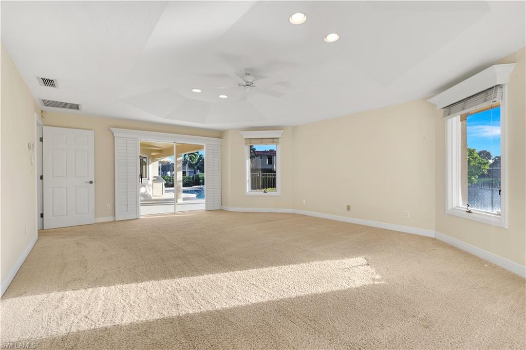 954 Bal Isle DR