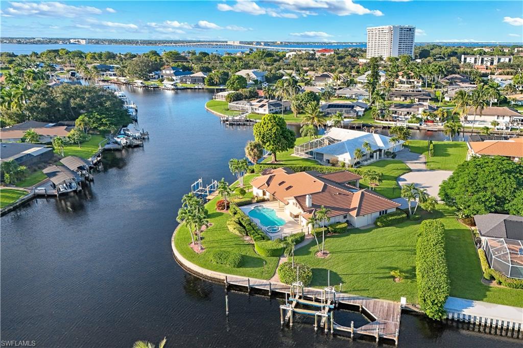 954 Bal Isle DR