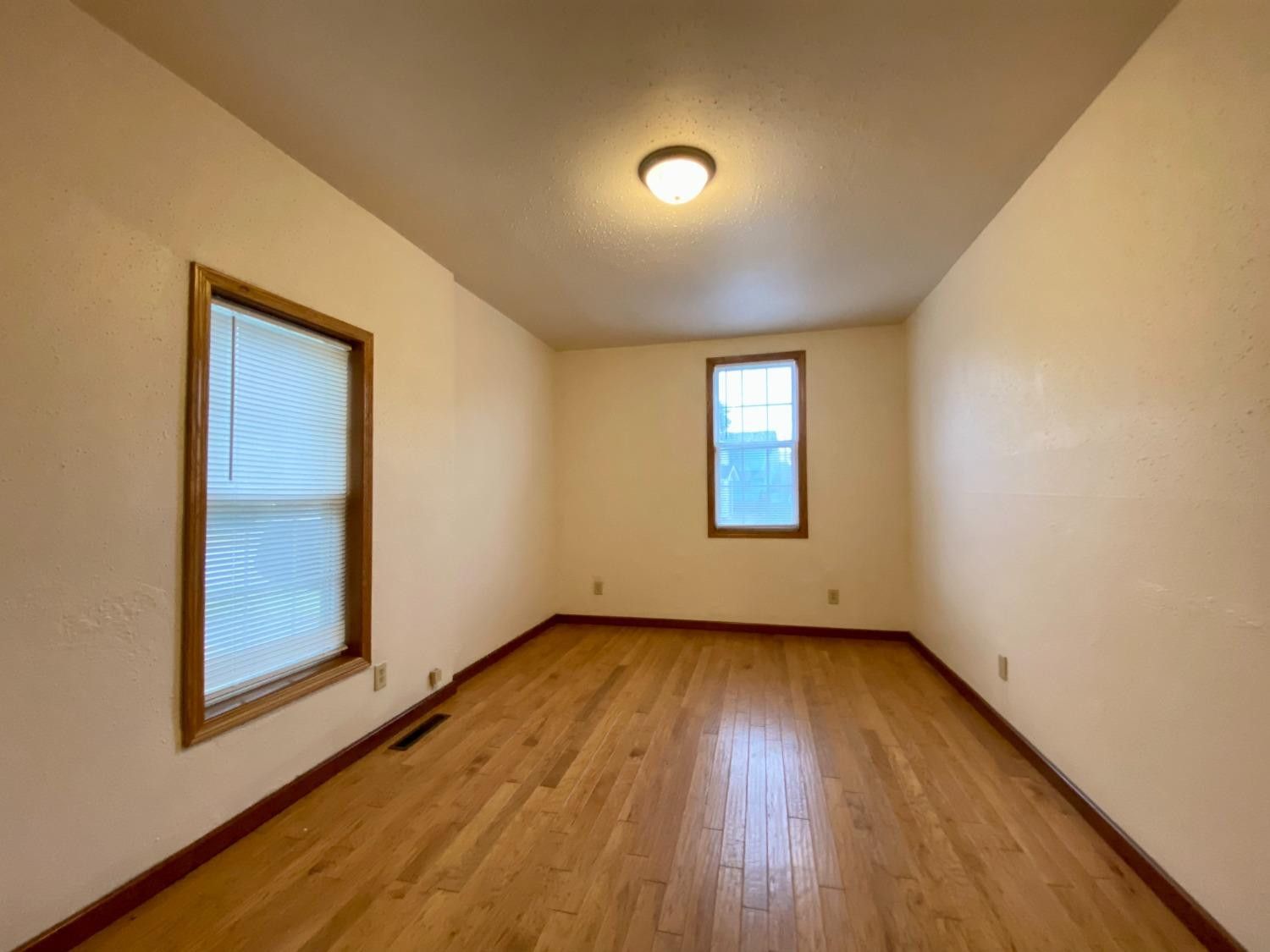 410 E 10th Street
