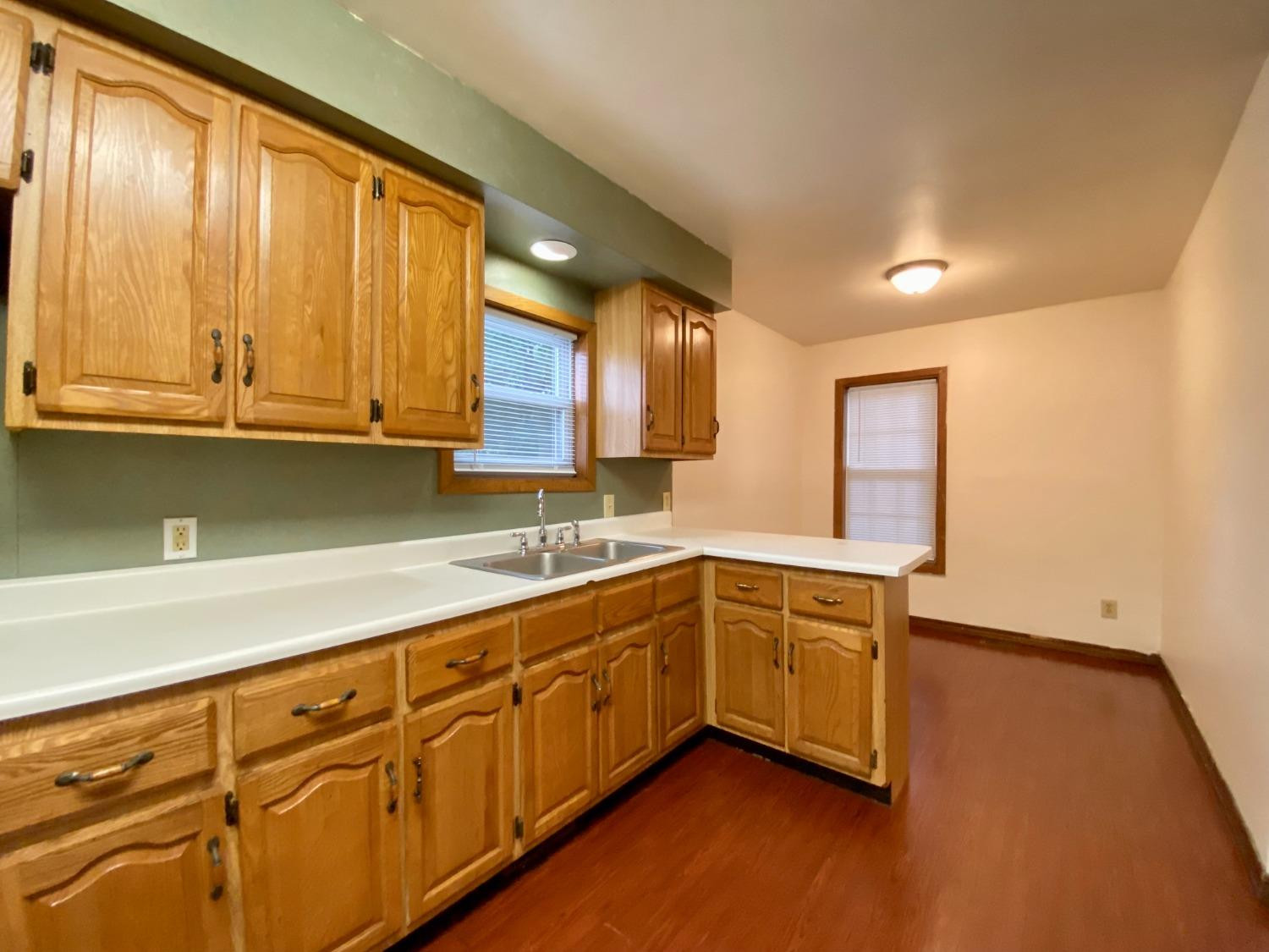 410 E 10th Street