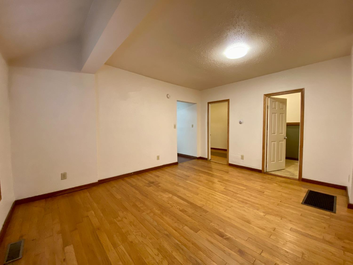 410 E 10th Street