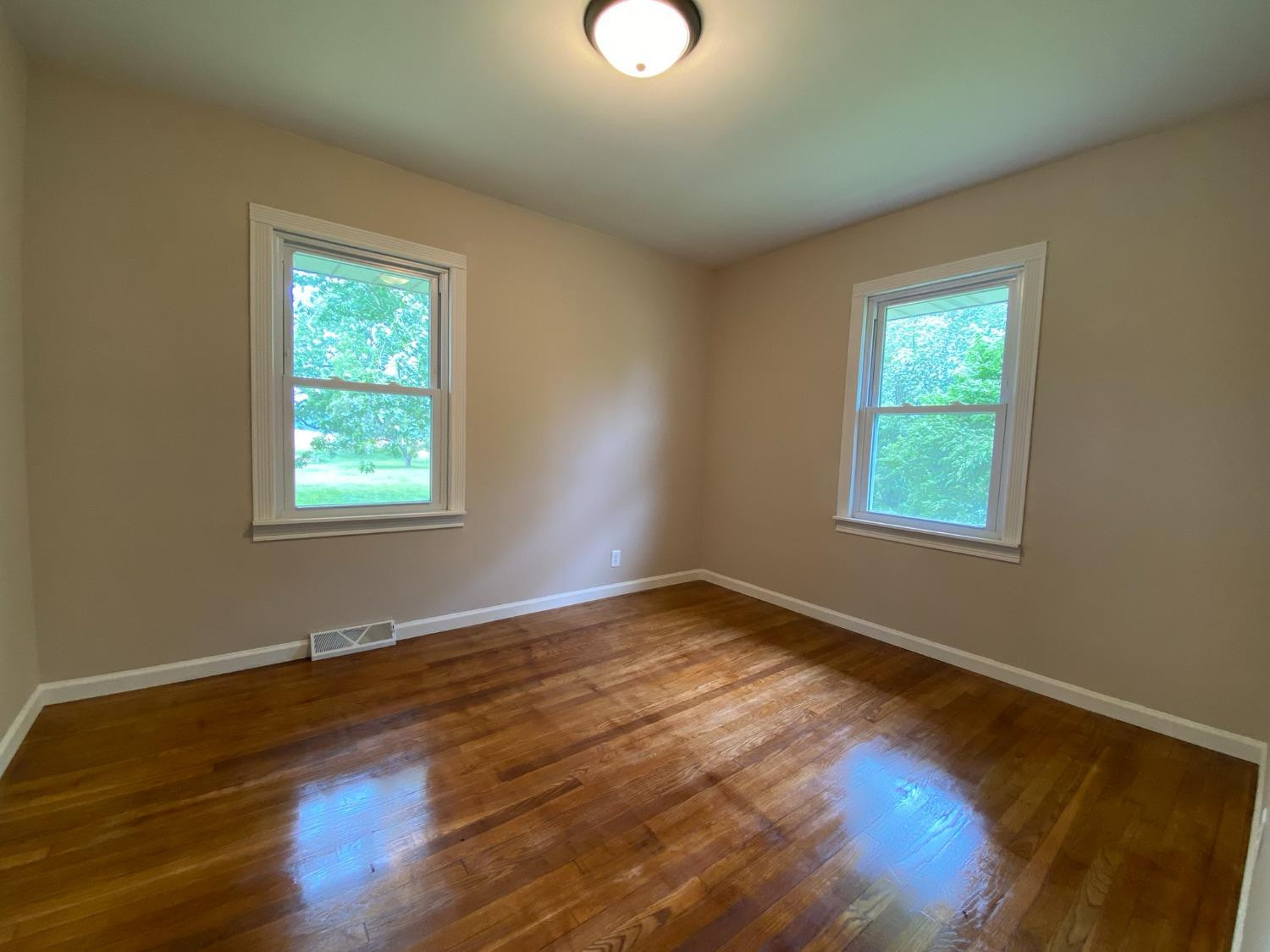 289 W State Road 130