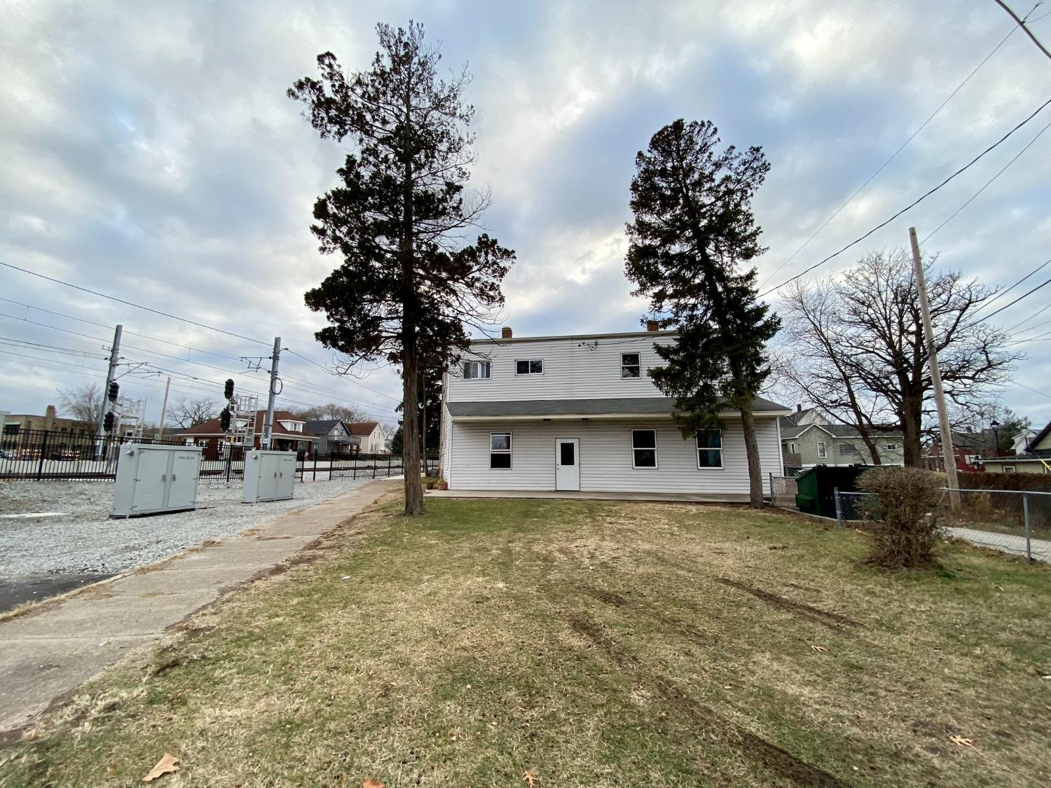 1010-1012 Cedar Street