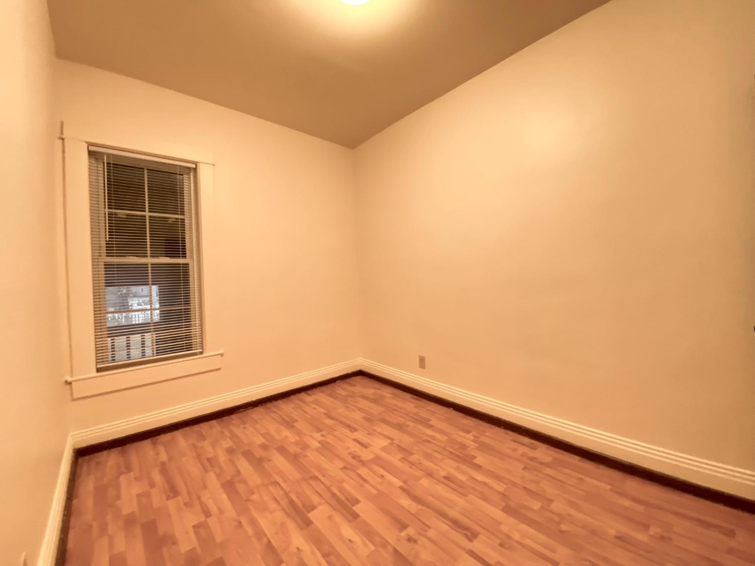 1010-1012 Cedar Street