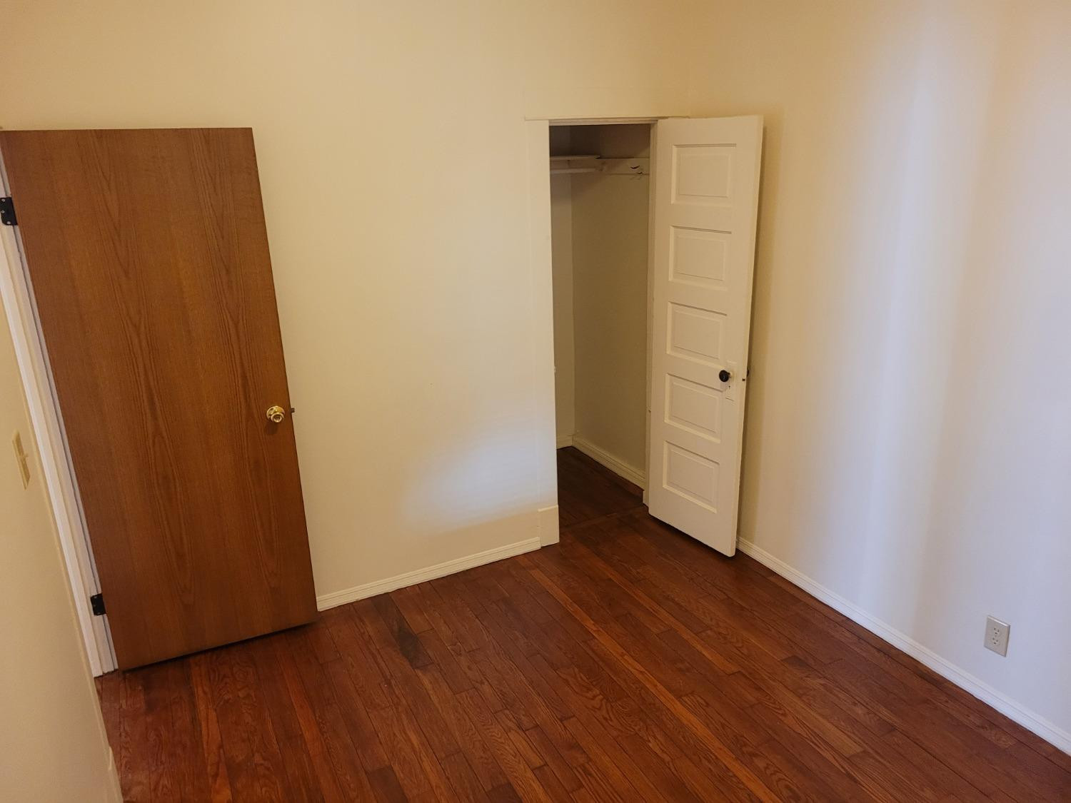 1010-1012 Cedar Street