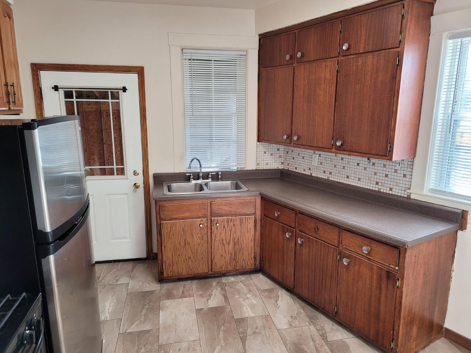 1010-1012 Cedar Street