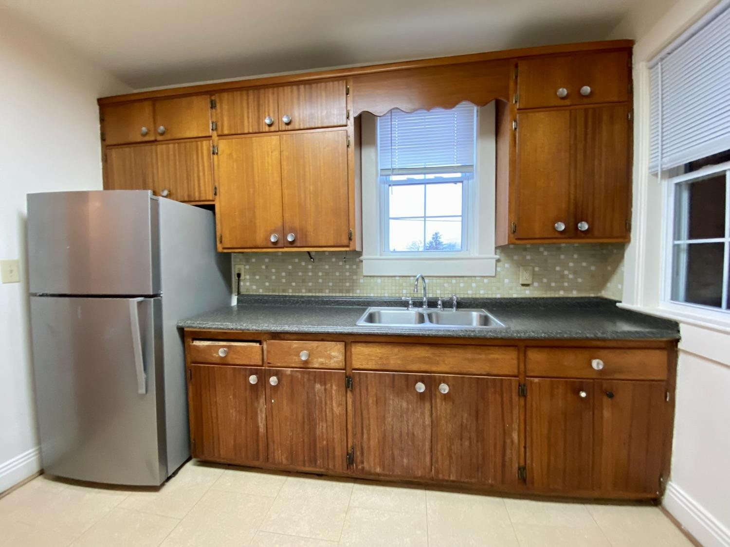 1010-1012 Cedar Street