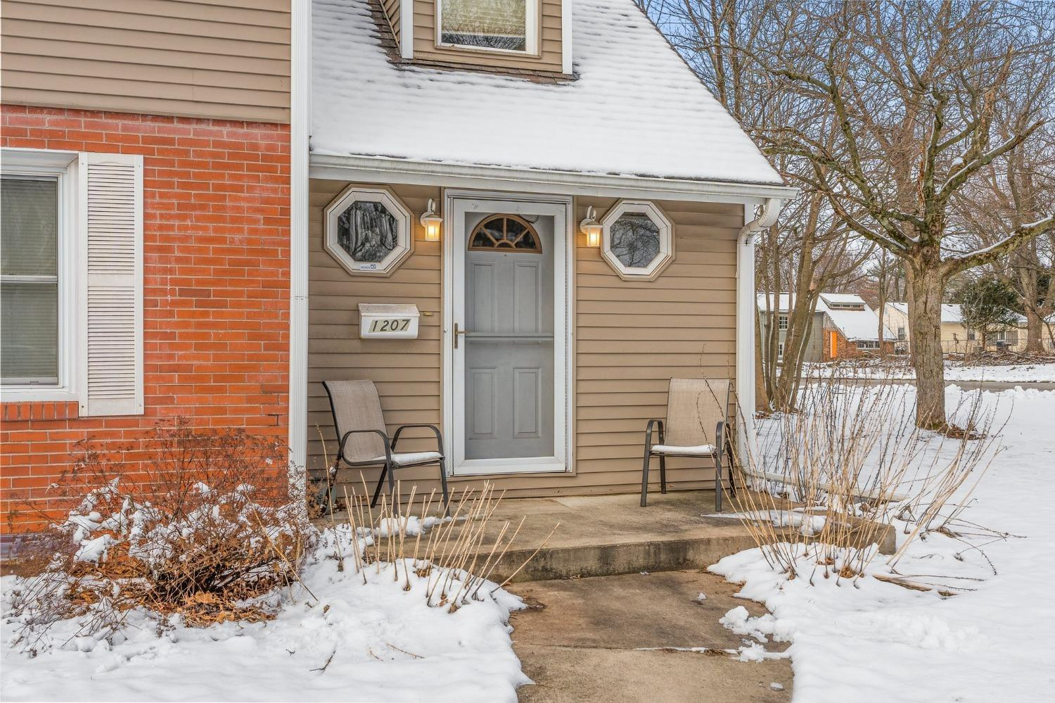 1207 Lafayette Street