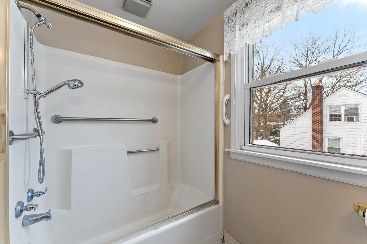 1207 Lafayette Street